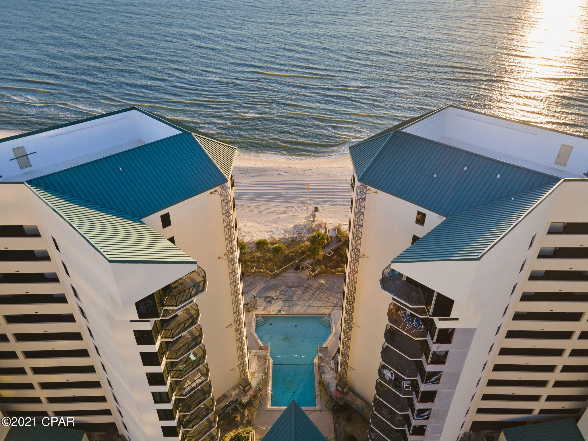 Sunbird Condo - Residential