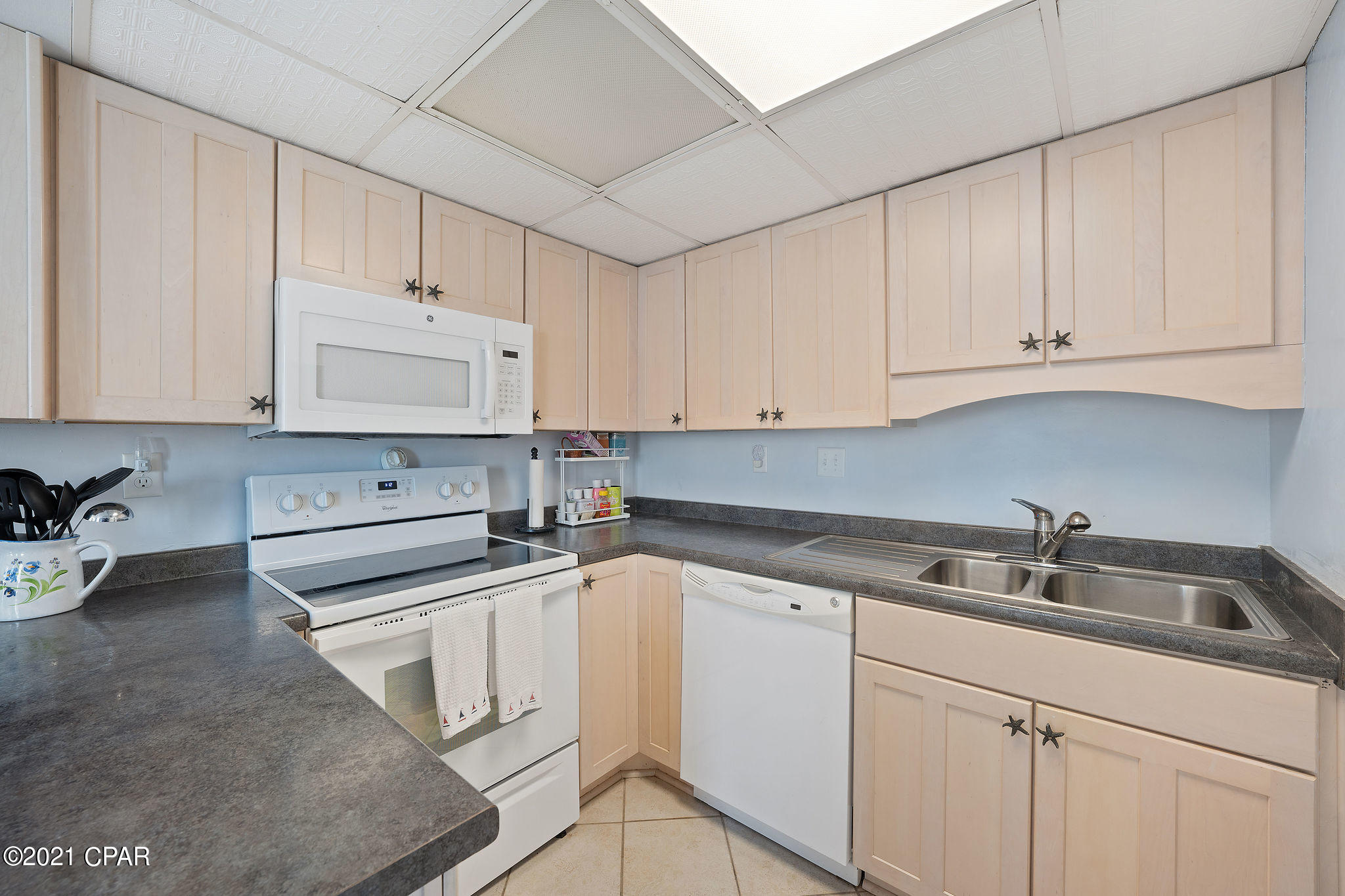 Sunbird Condo - Residential