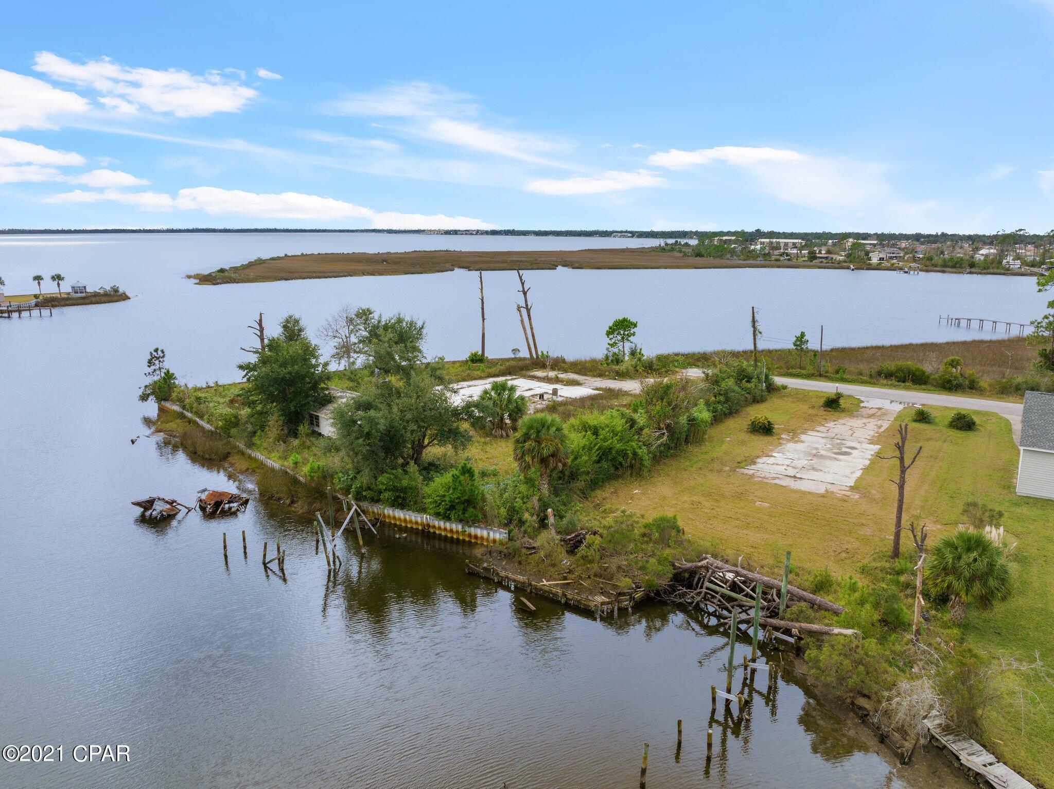 East Bay Park - Land