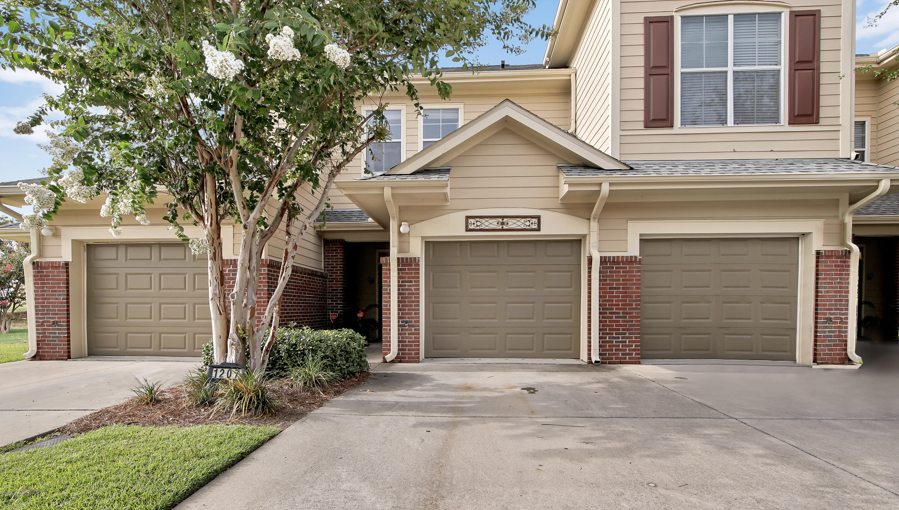 Baldwin Rowe - Residential