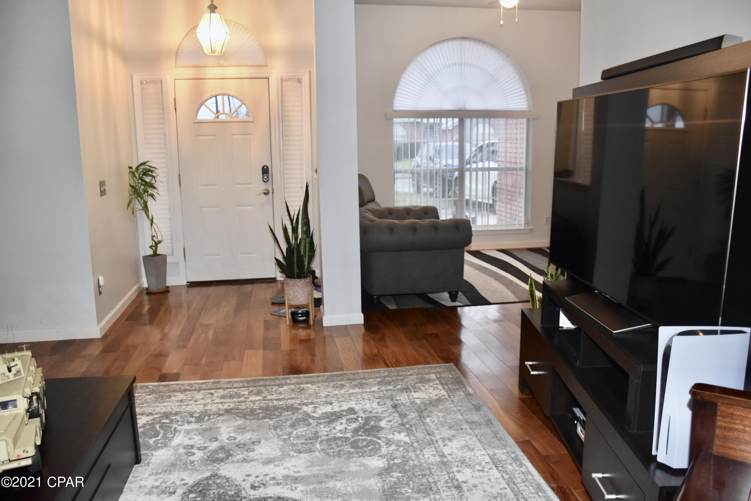 Highway 22 West Estates - Residential