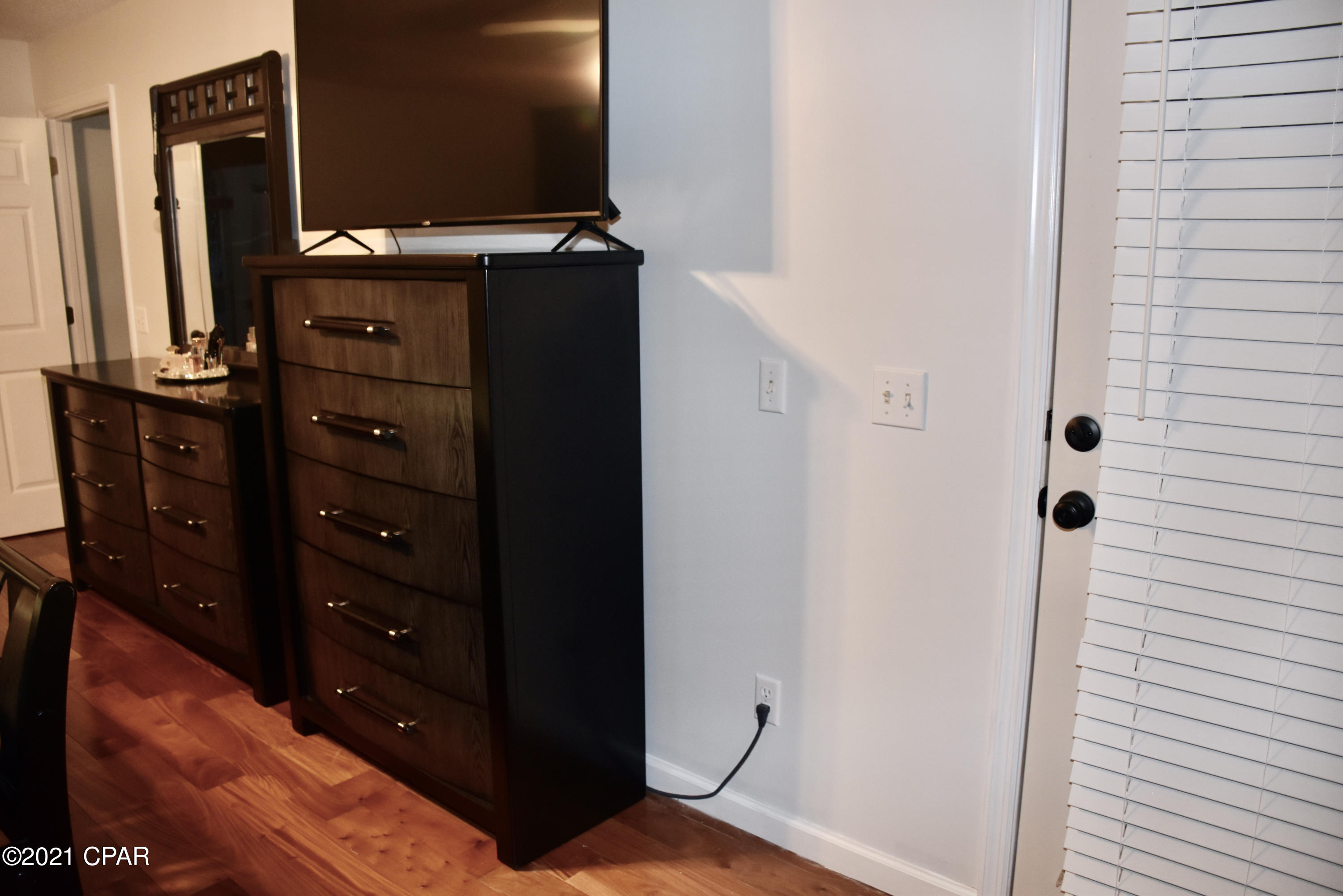 Highway 22 West Estates - Residential