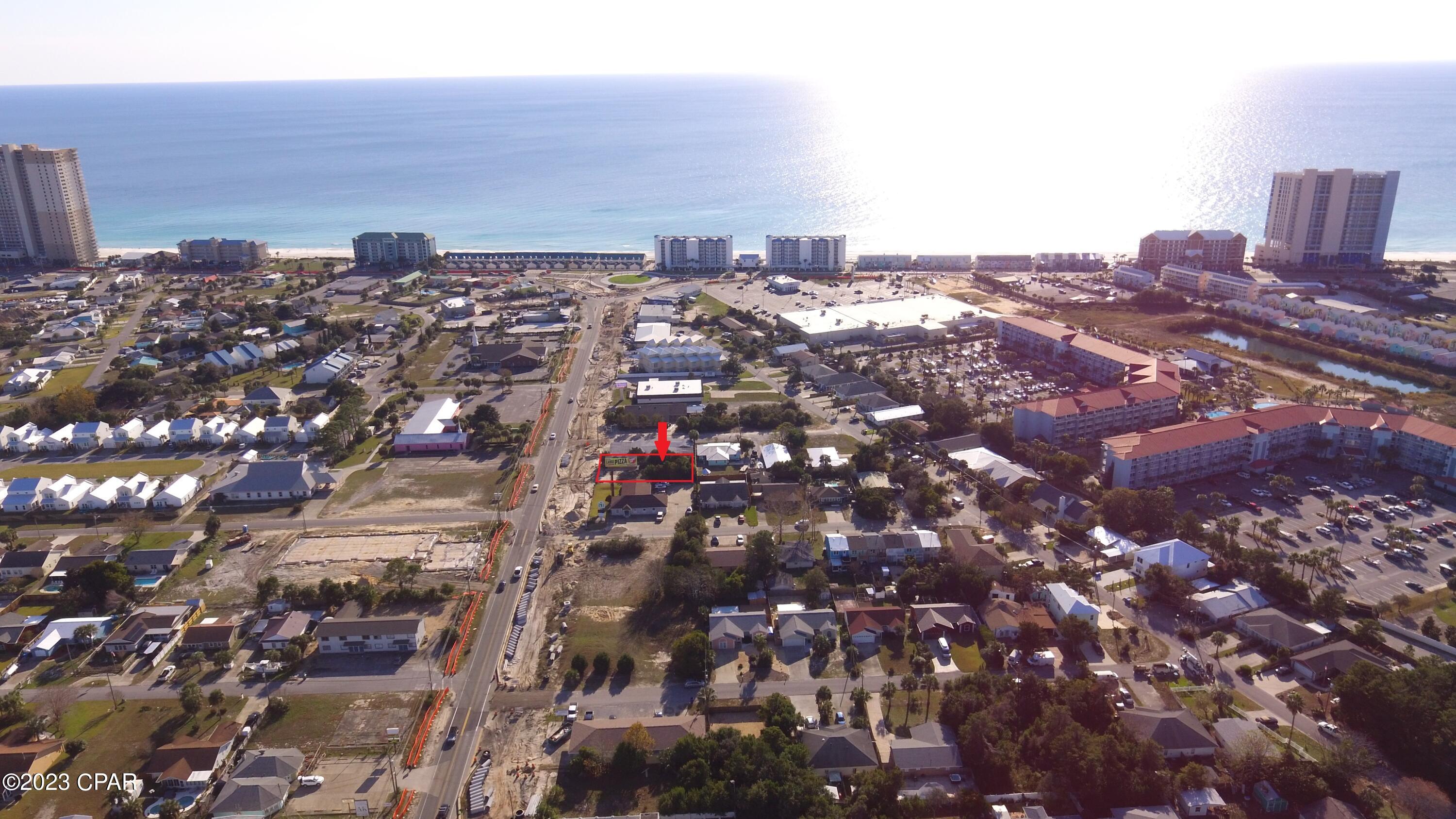 El Centro Beach - Land