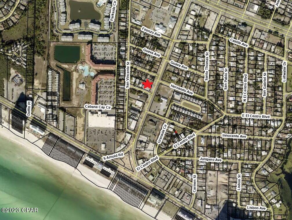 El Centro Beach - Land