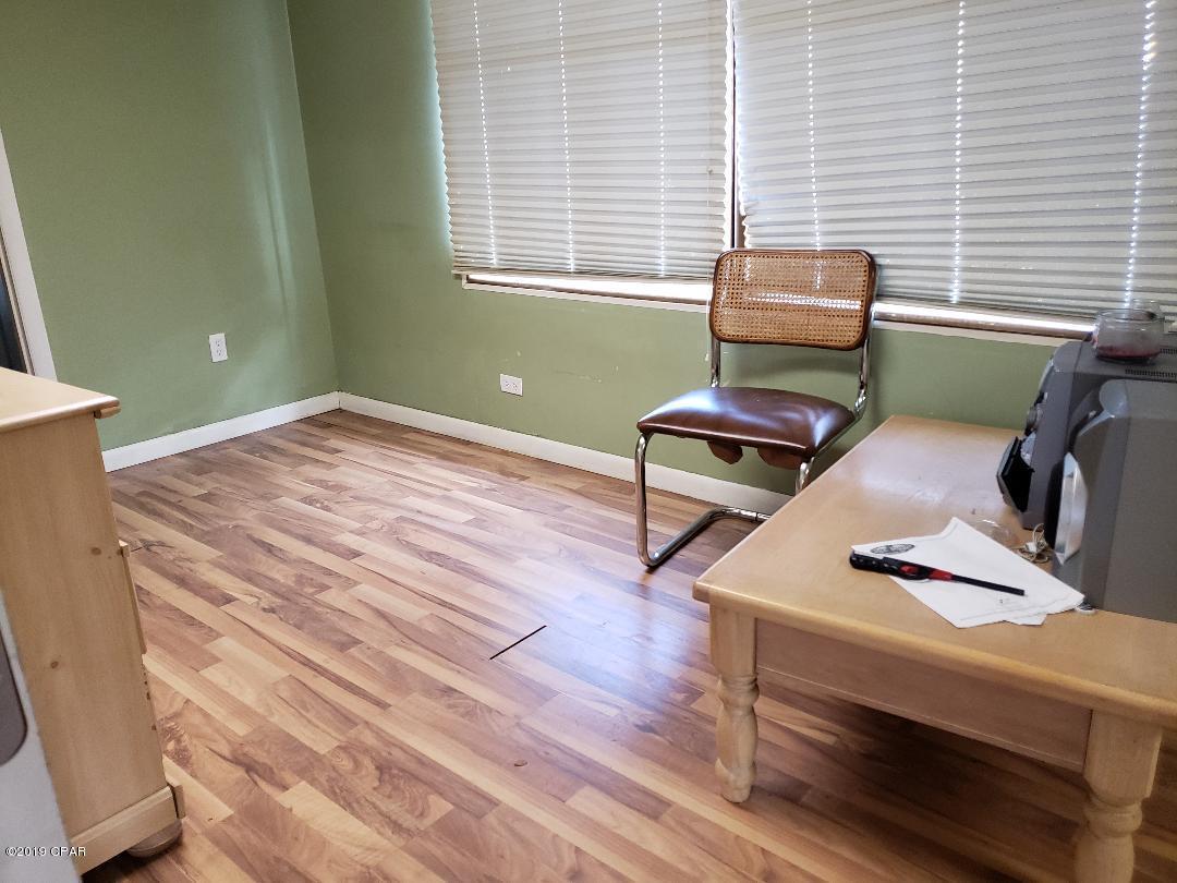 Laguna Beach Estates 6th Add - Residential