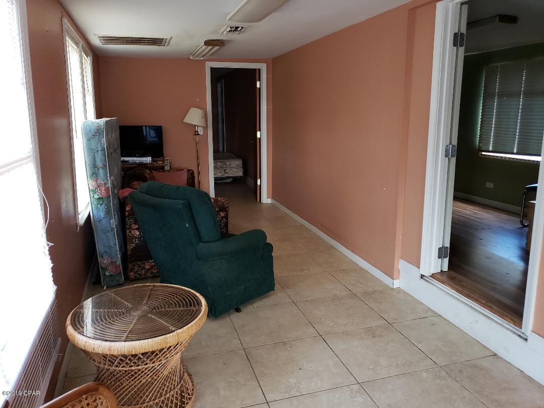 Laguna Beach Estates 6th Add - Residential