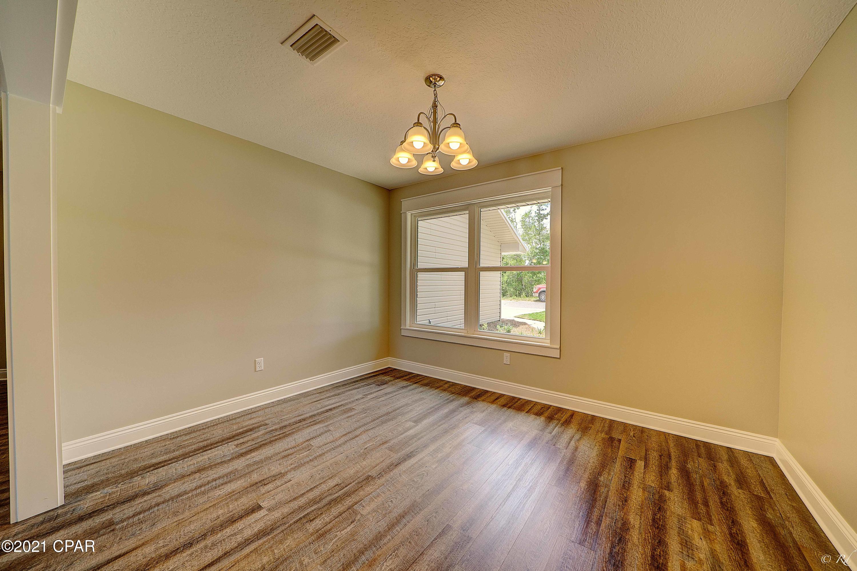 Boat Race Estates - Residential