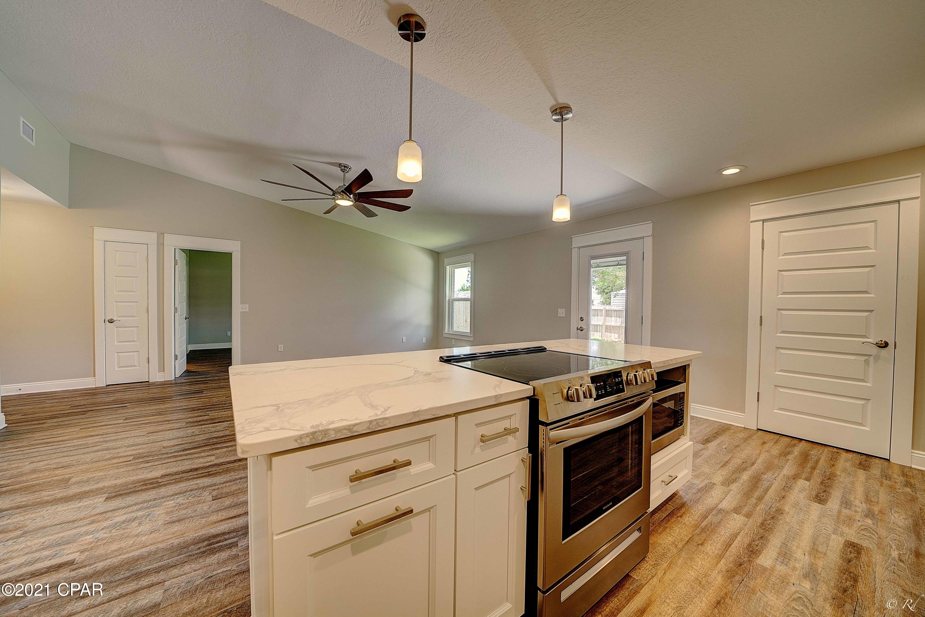 Boat Race Estates - Residential