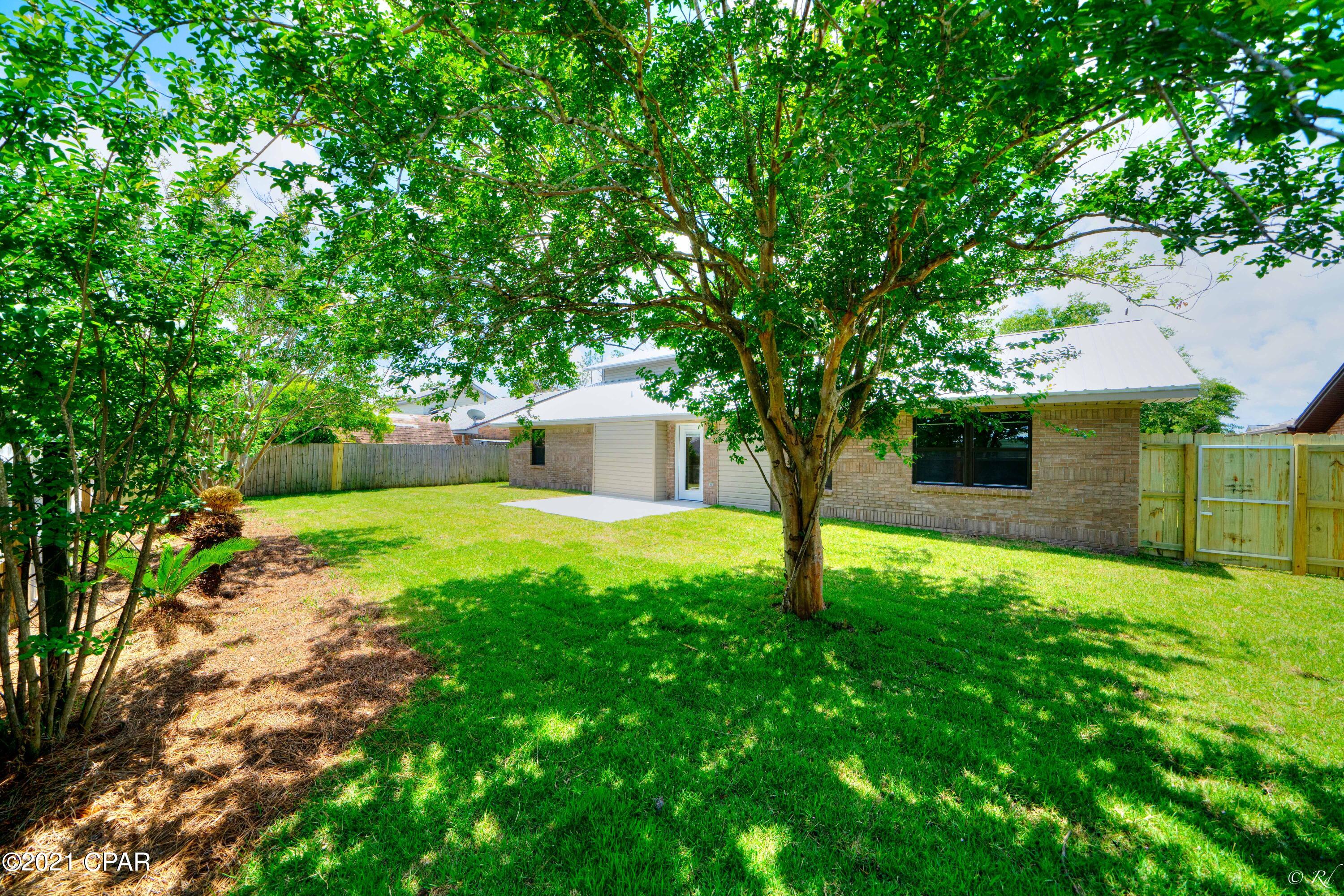 Boat Race Estates - Residential