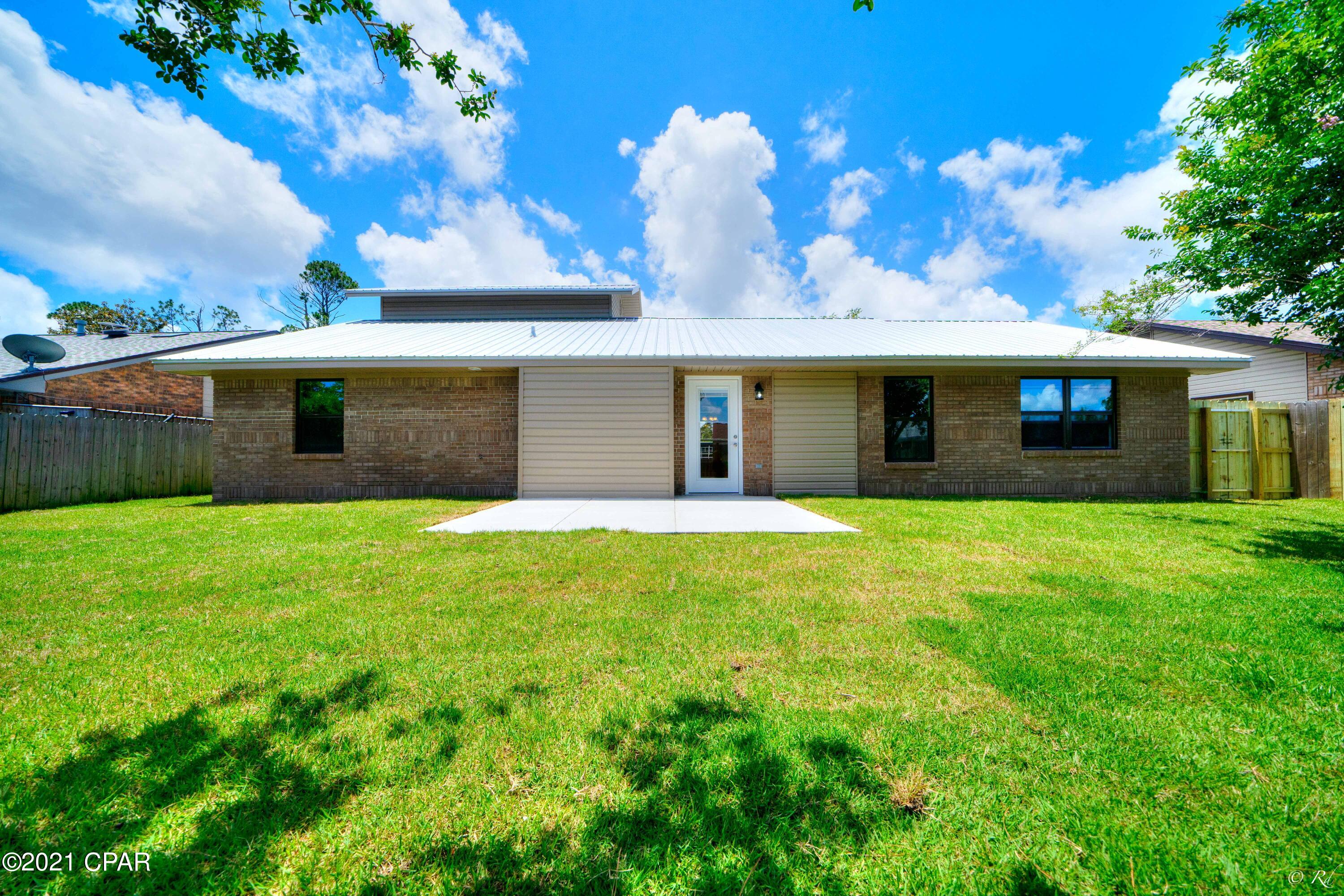 Boat Race Estates - Residential