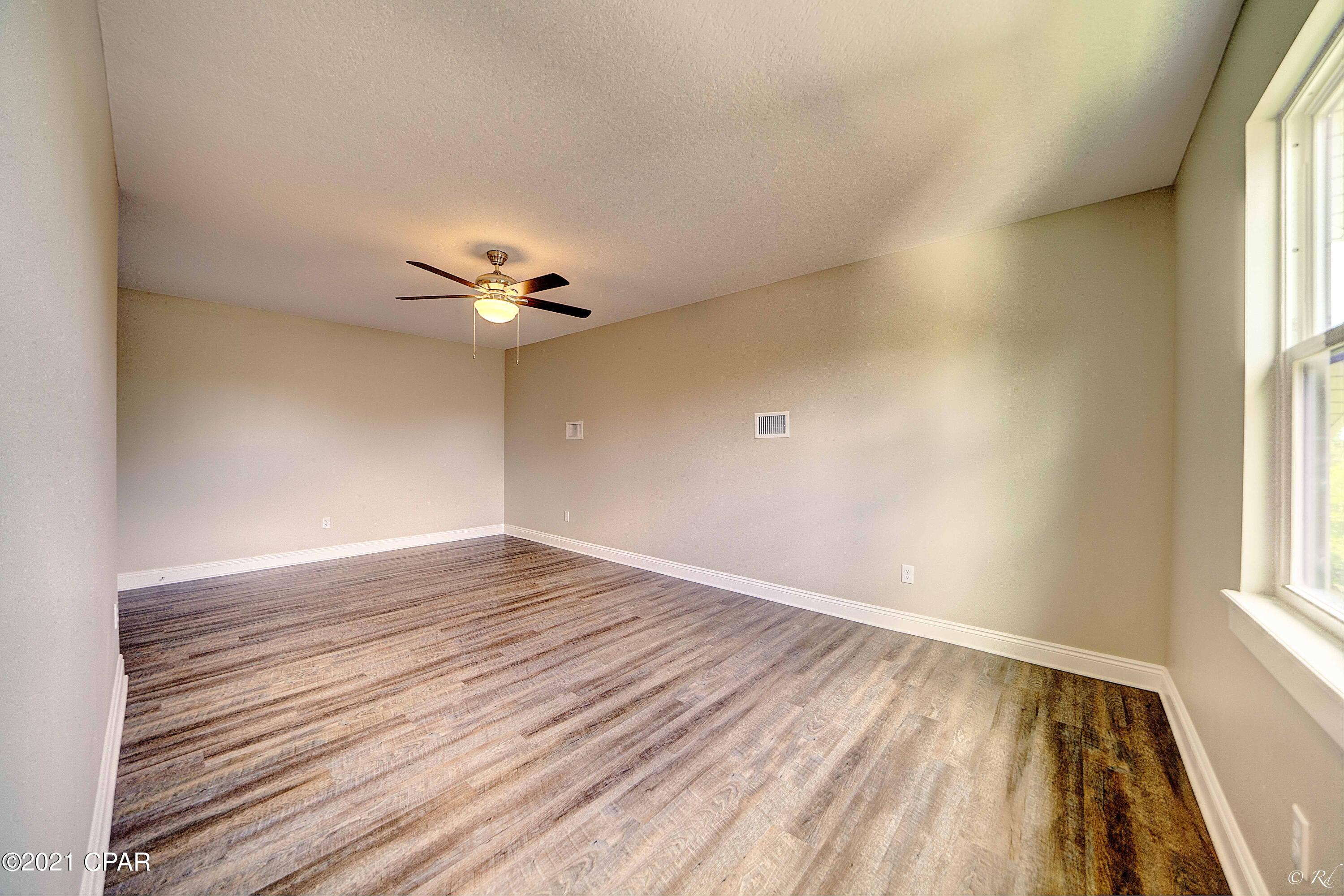 Boat Race Estates - Residential