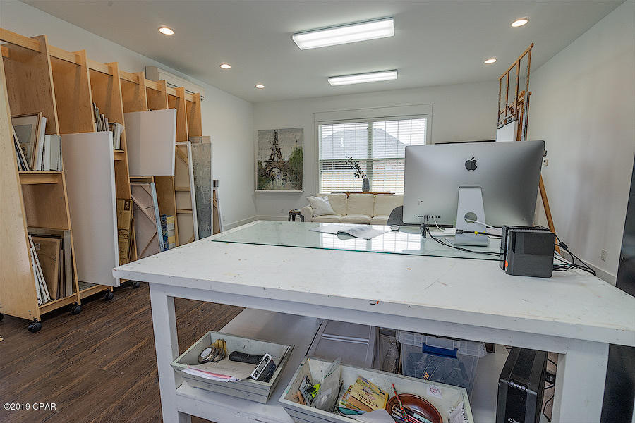 The Meadows & The Pointe - Residential