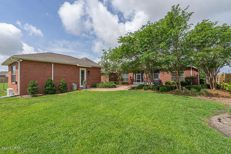 The Meadows & The Pointe - Residential