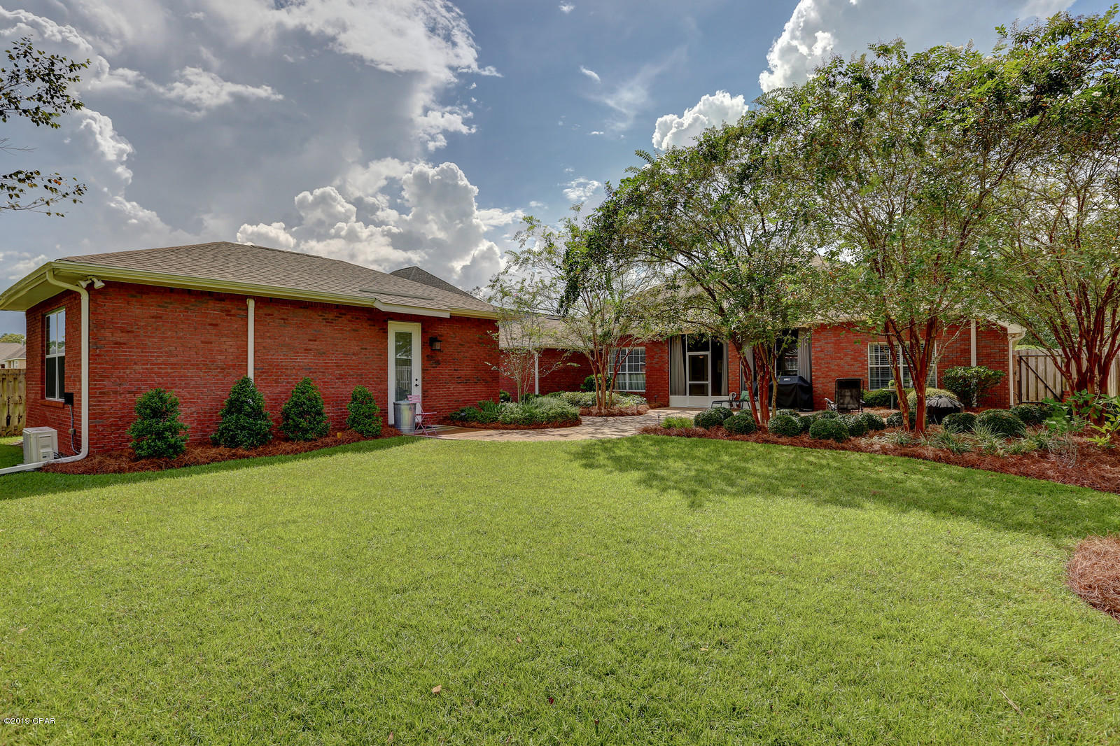 The Meadows & The Pointe - Residential