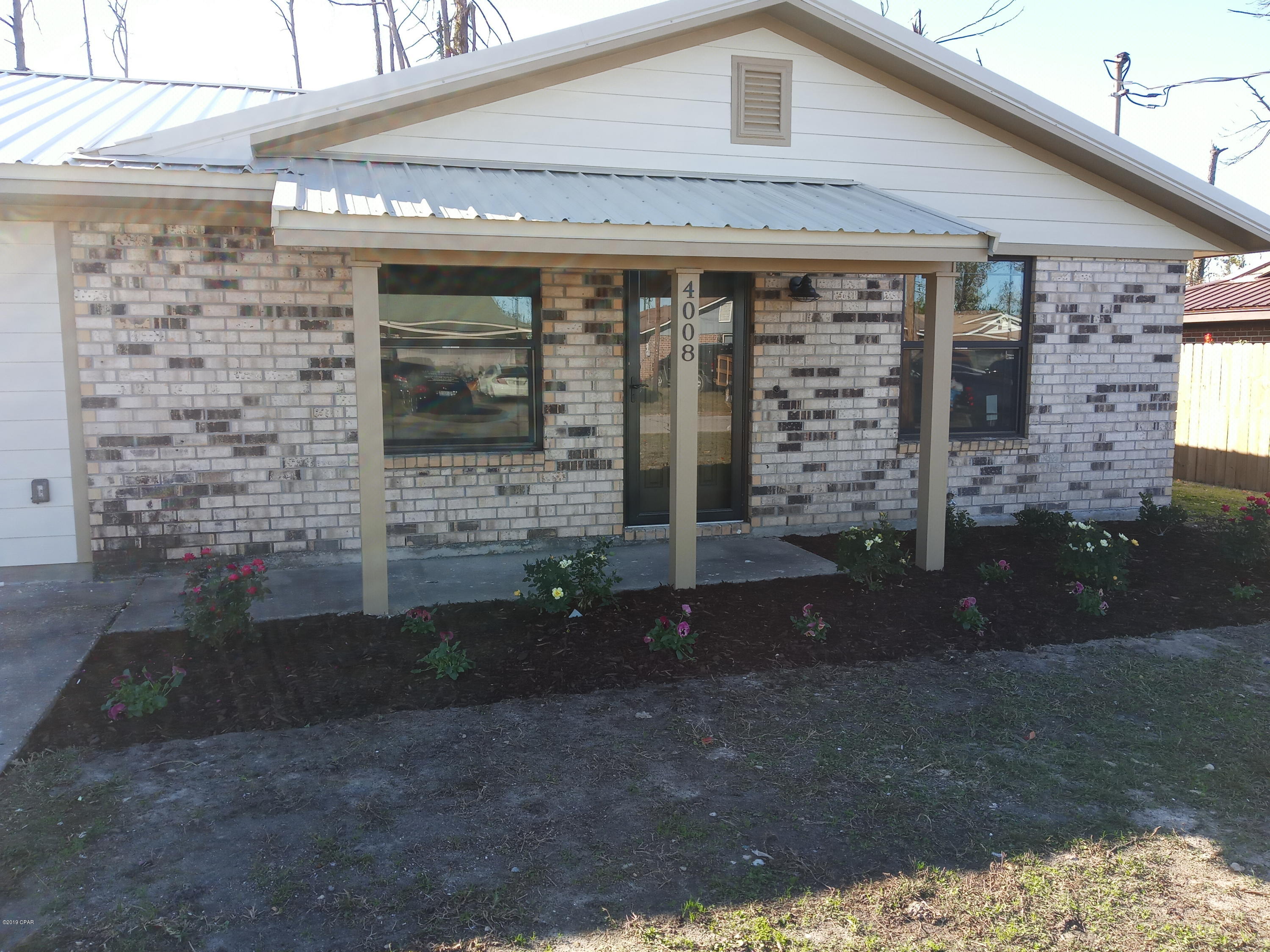 Towne & Country Lake Estates - Residential