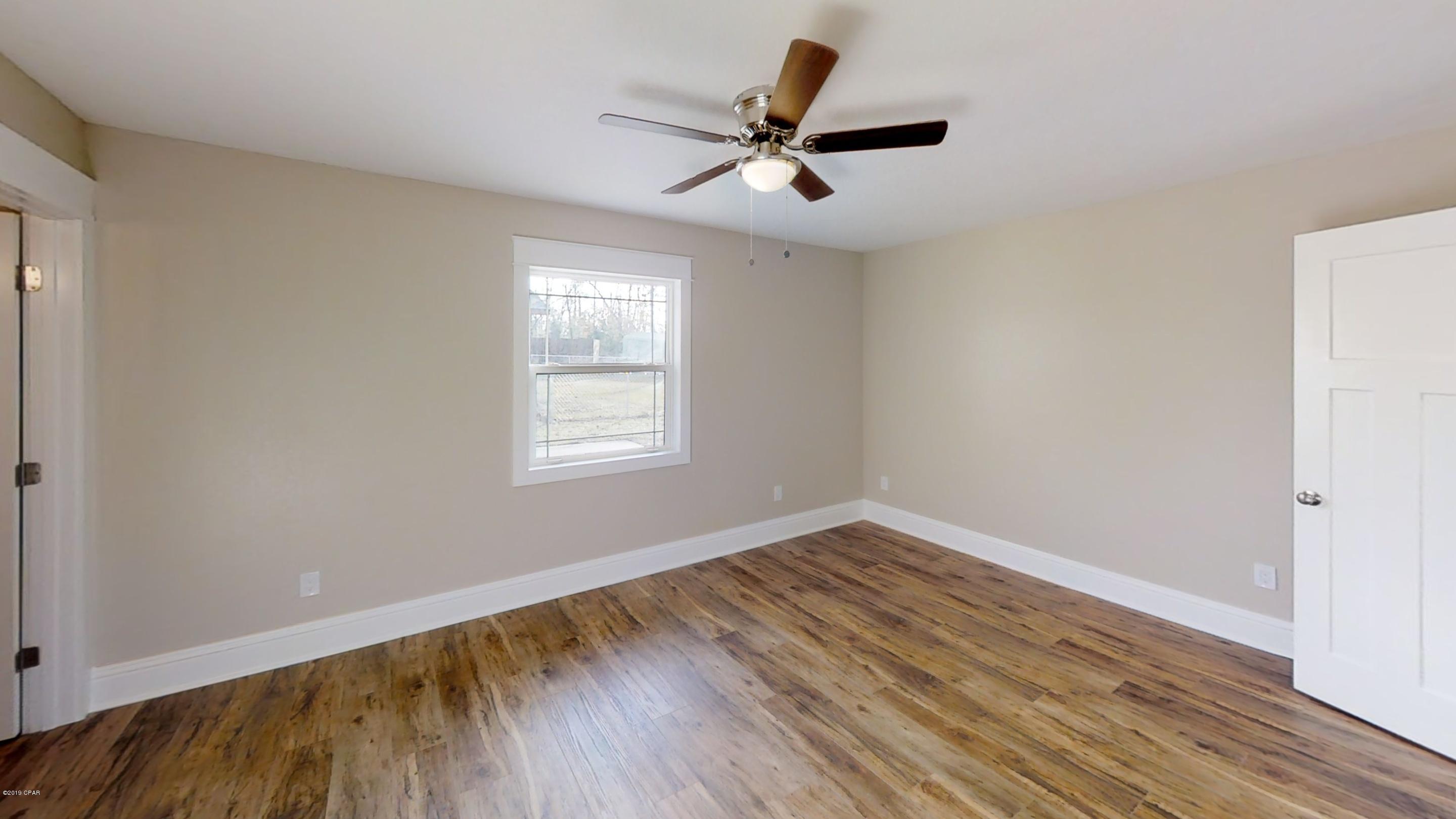 Towne & Country Lake Estates - Residential