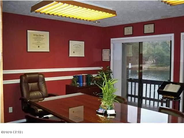 [No Recorded Subdiv] - Commercial Lease