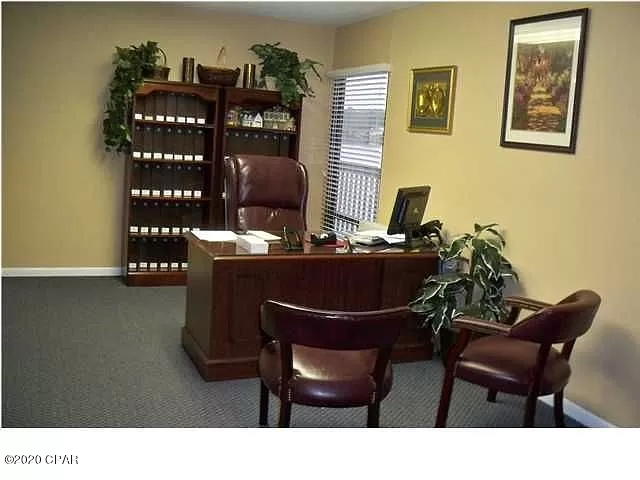 [No Recorded Subdiv] - Commercial Lease