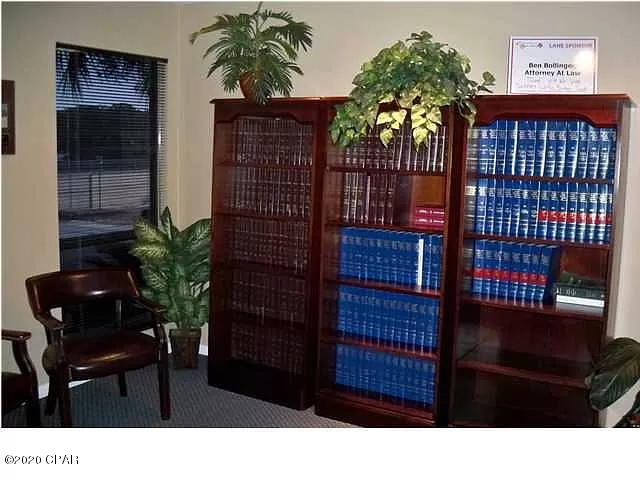 [No Recorded Subdiv] - Commercial Lease