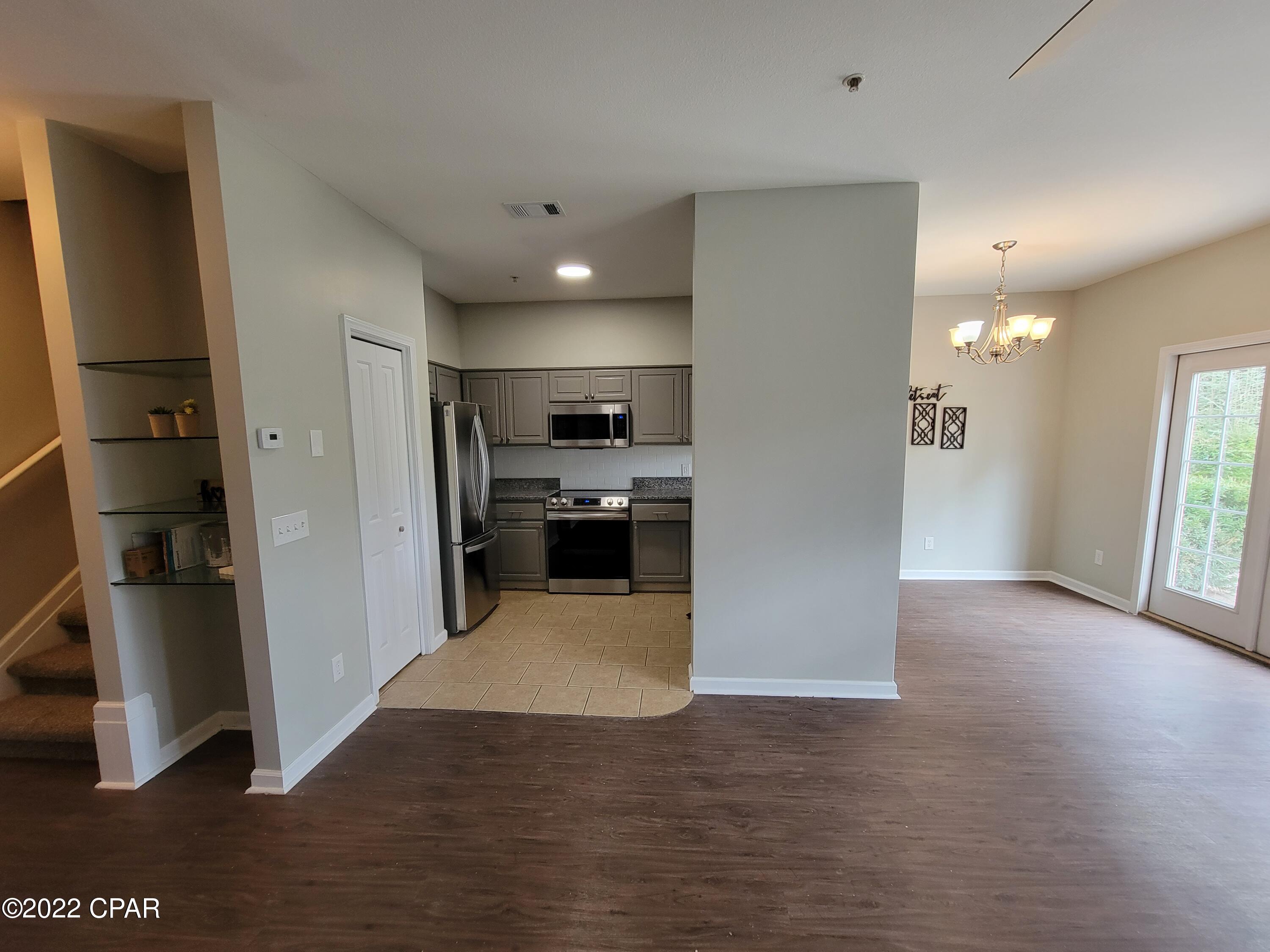 Annabella's Townhomes - Residential Lease