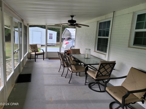 A home in Bonifay