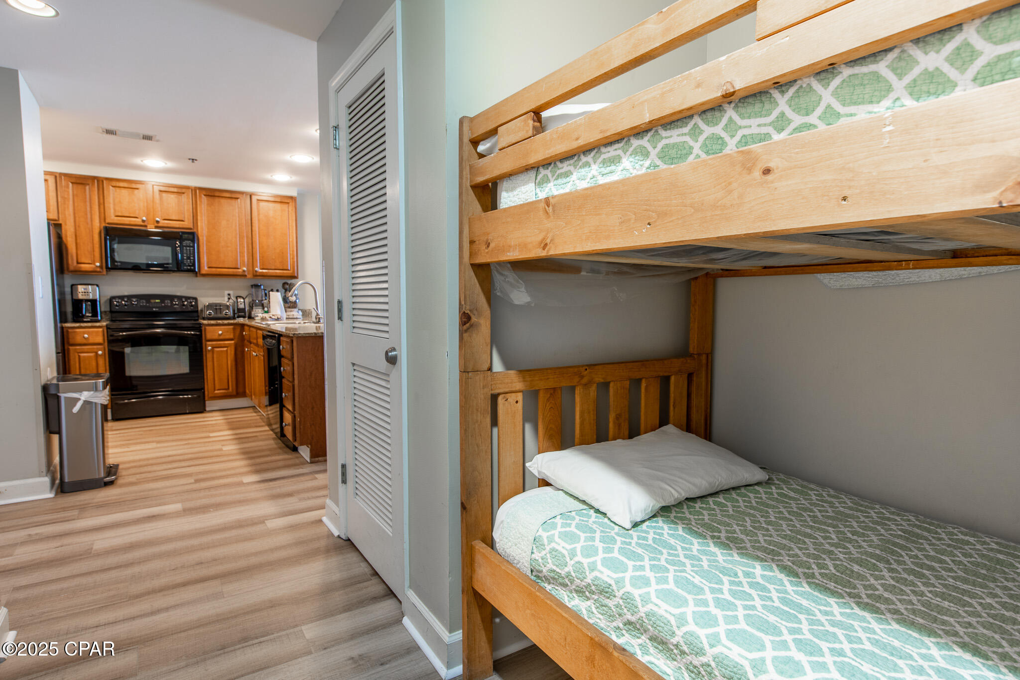 Splash Condo - Residential