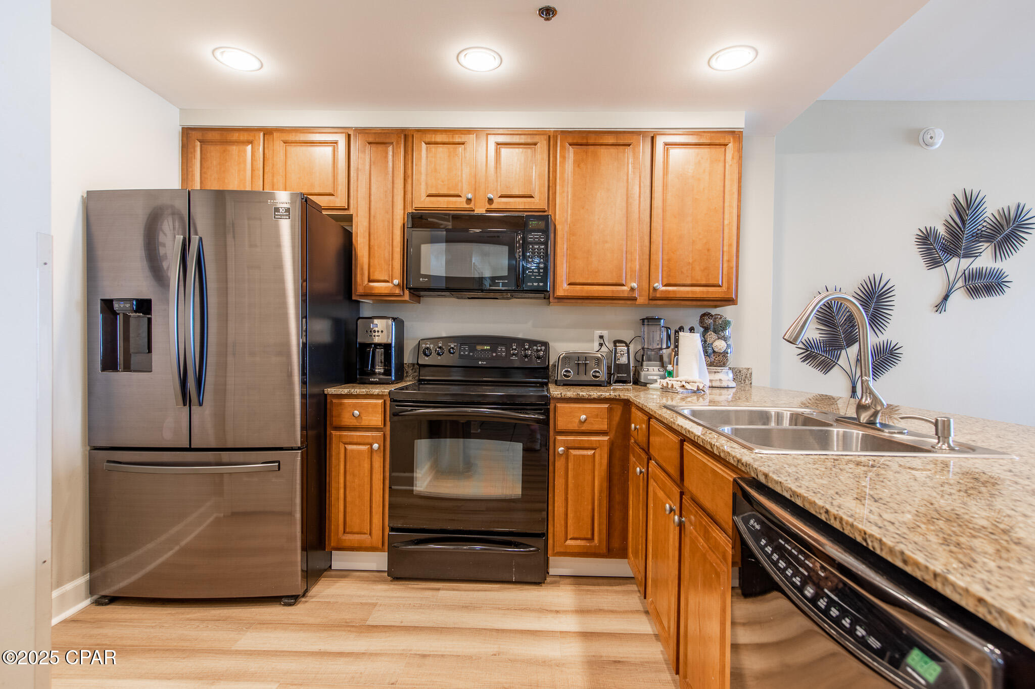 Splash Condo - Residential