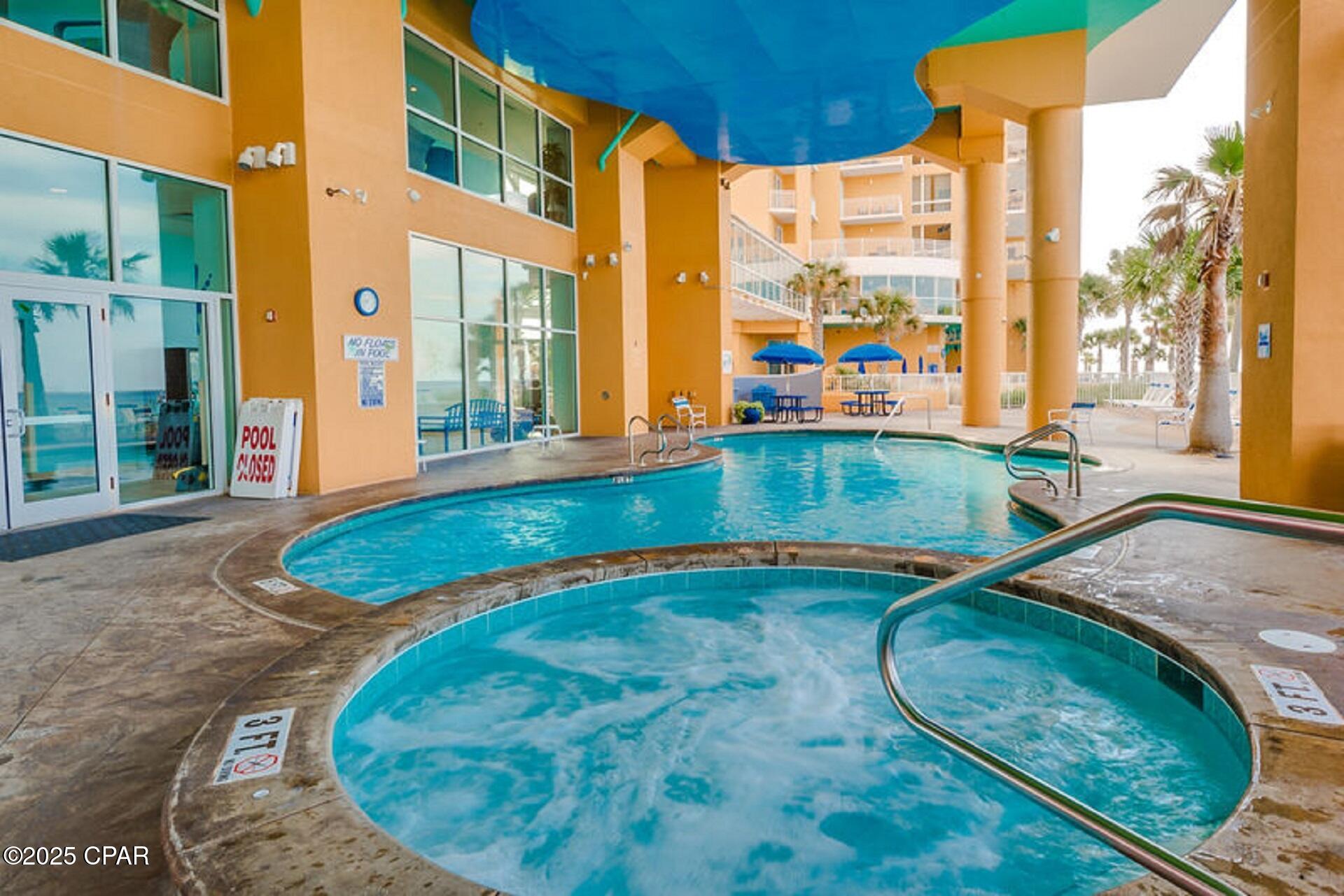 Splash Condo - Residential