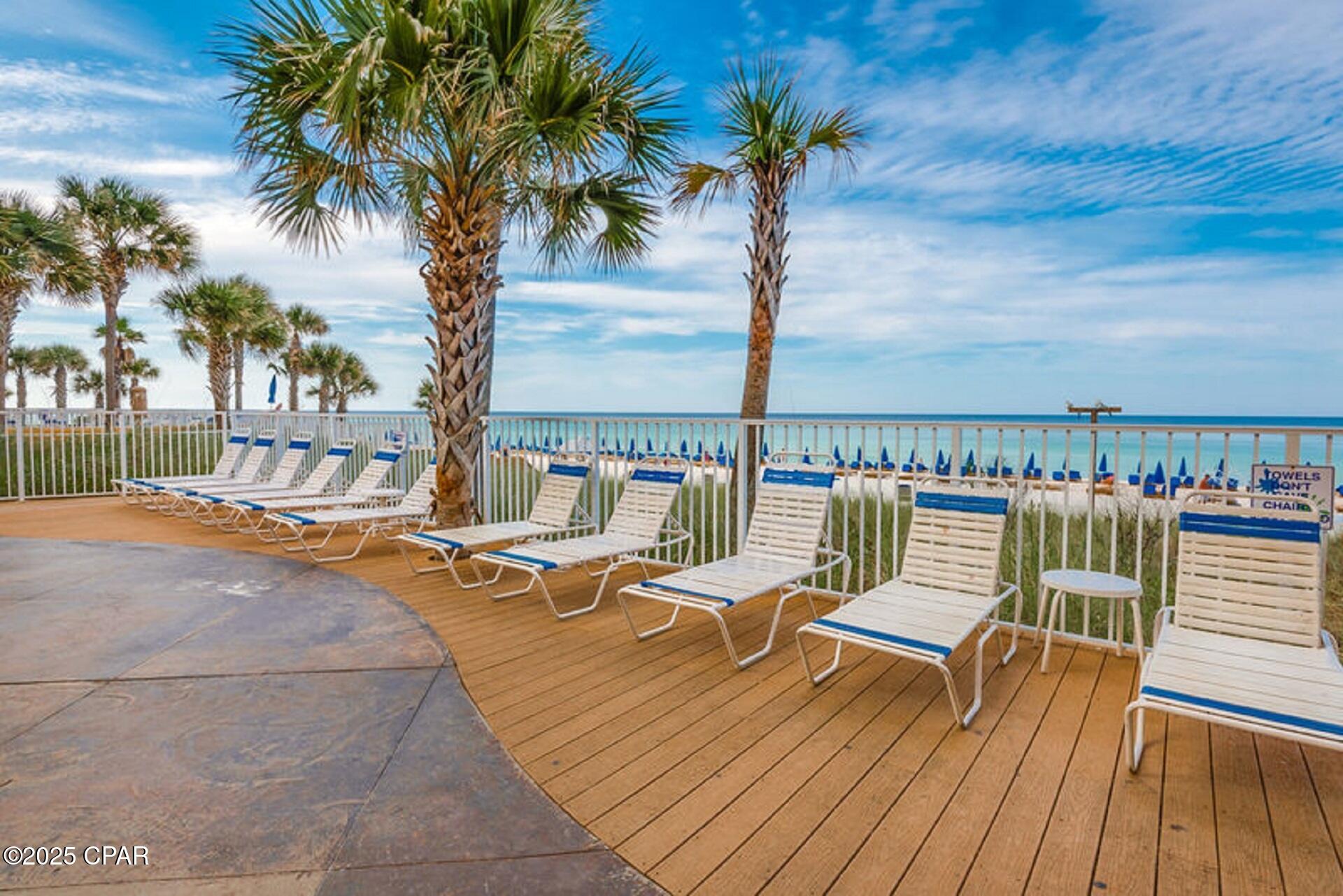 Splash Condo - Residential