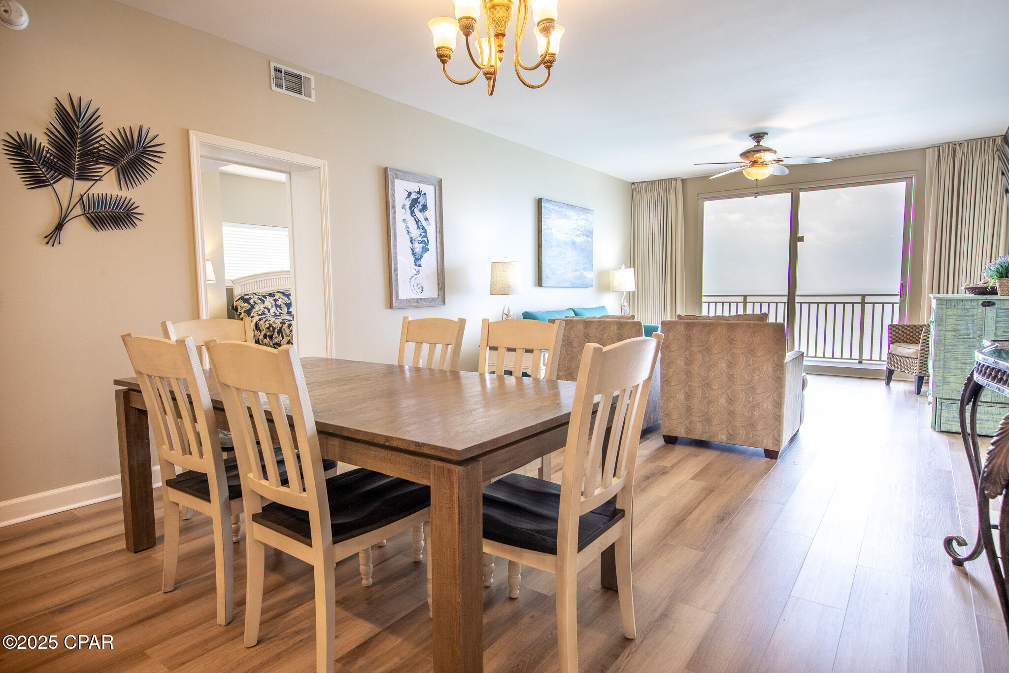 Splash Condo - Residential