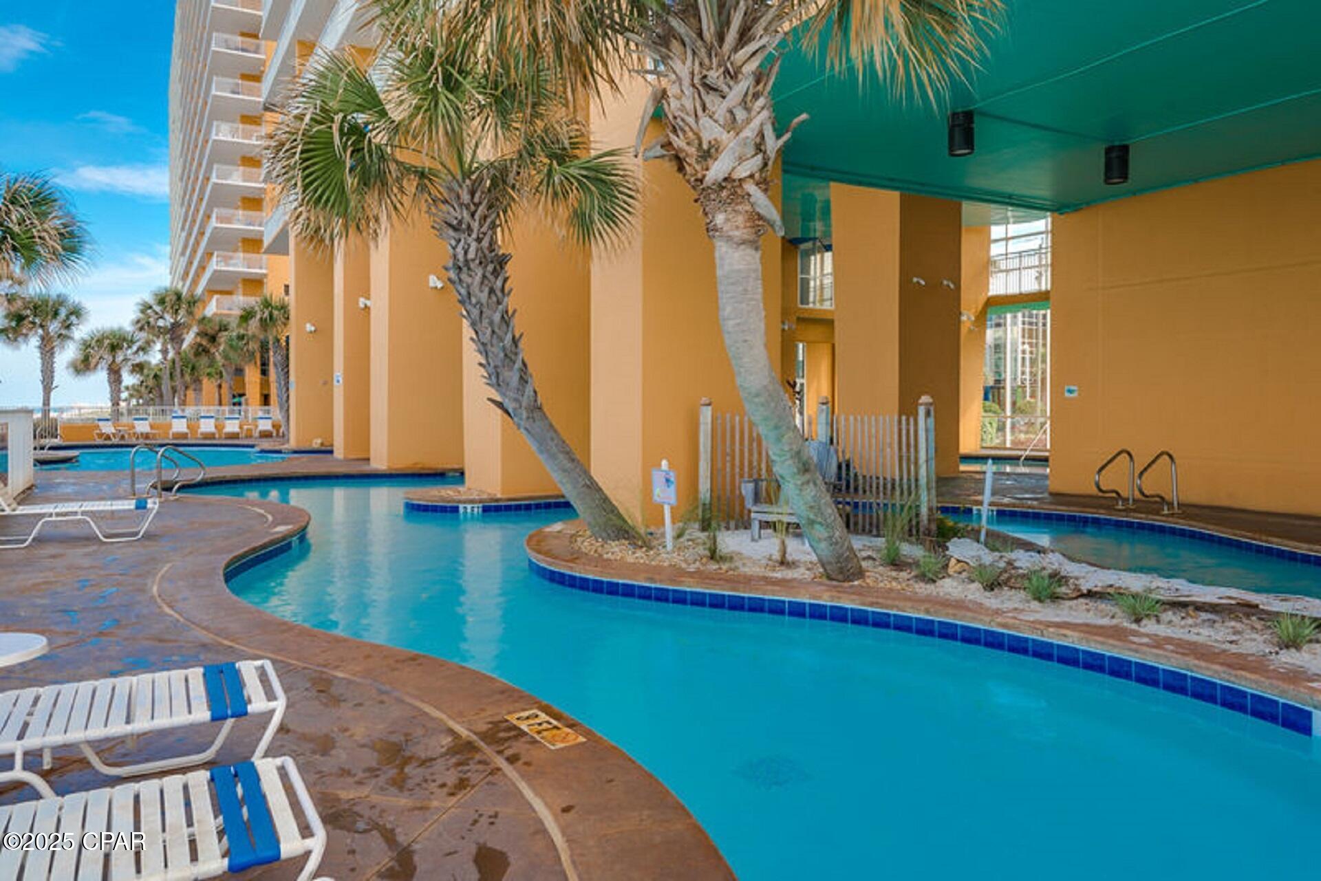 Splash Condo - Residential