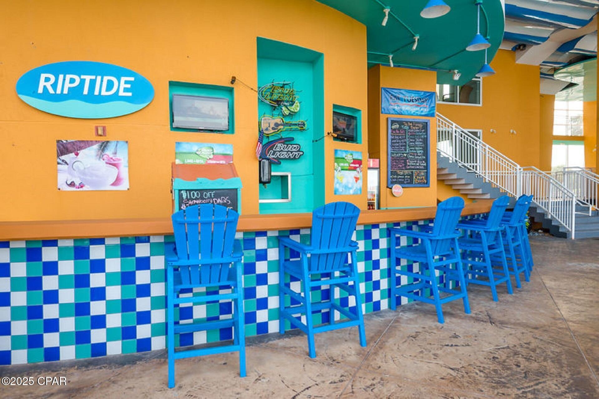 Splash Condo - Residential