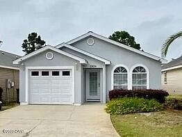 Palm Cove - Residential Lease