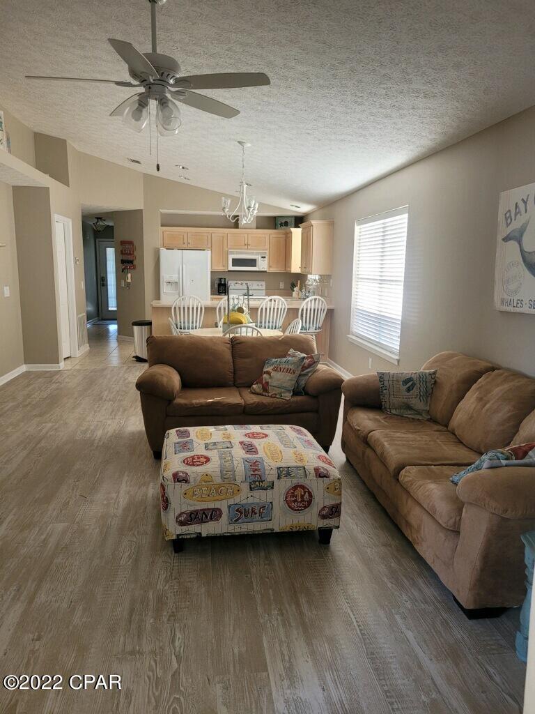 Palm Cove - Residential Lease