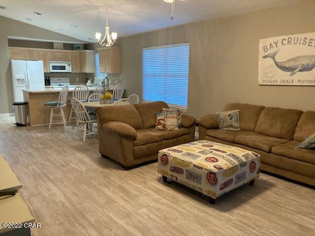 Palm Cove - Residential Lease