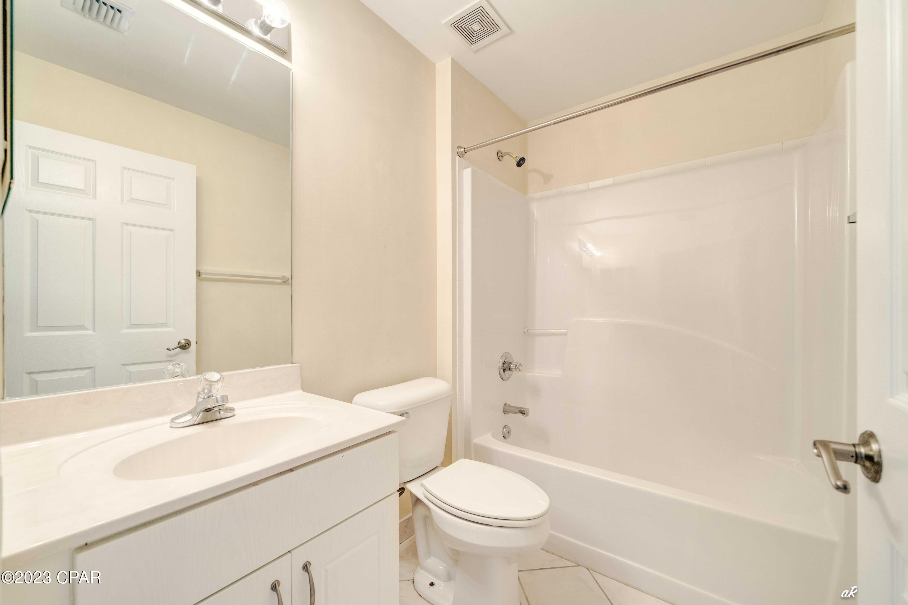 Palmetto Trace Phase III - Residential Lease