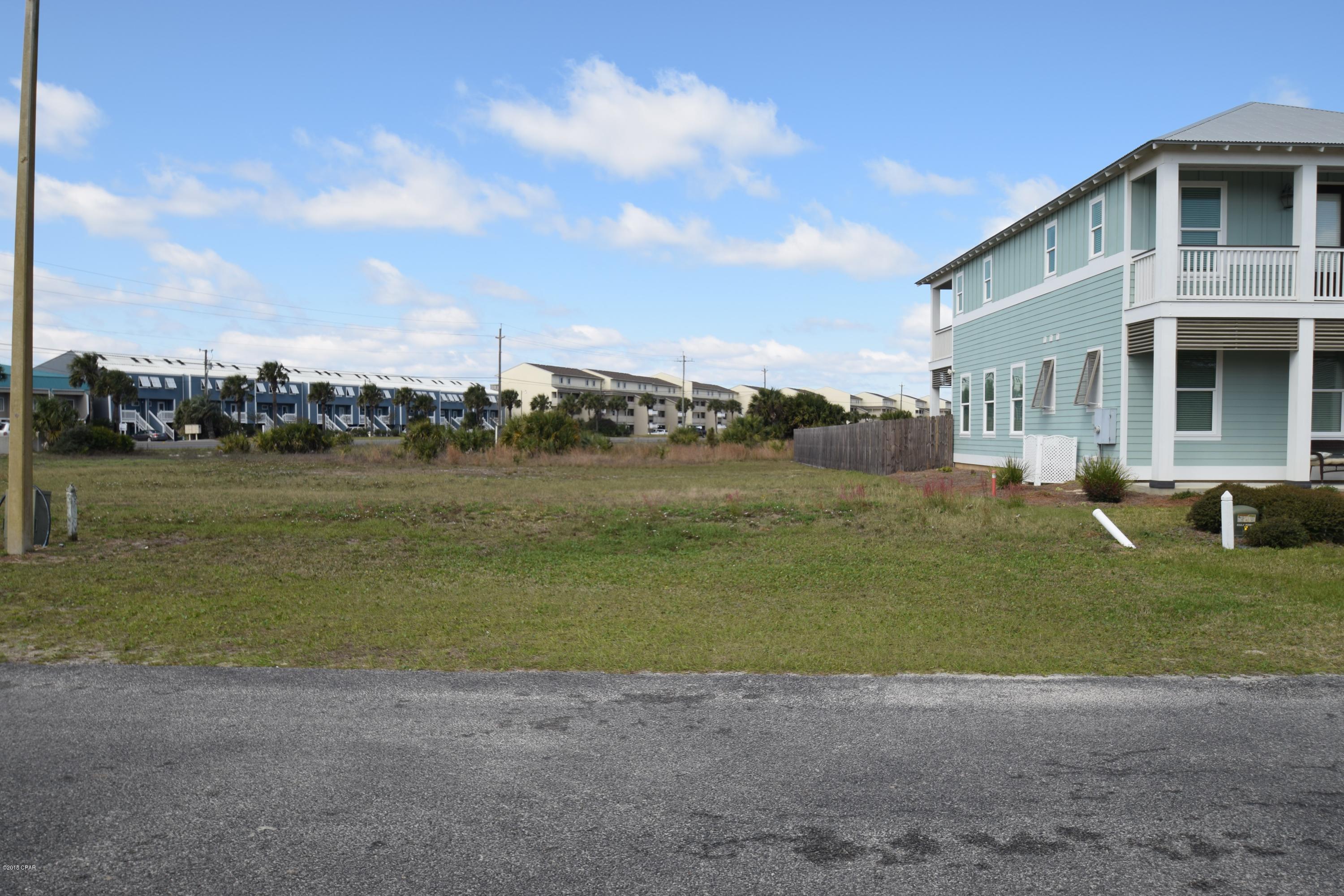 Jamaican Lake - Land