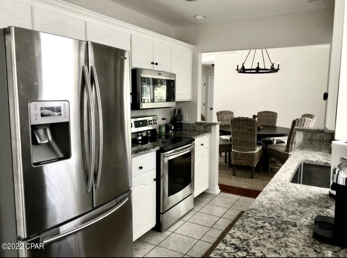 Leisure Lakes - Residential