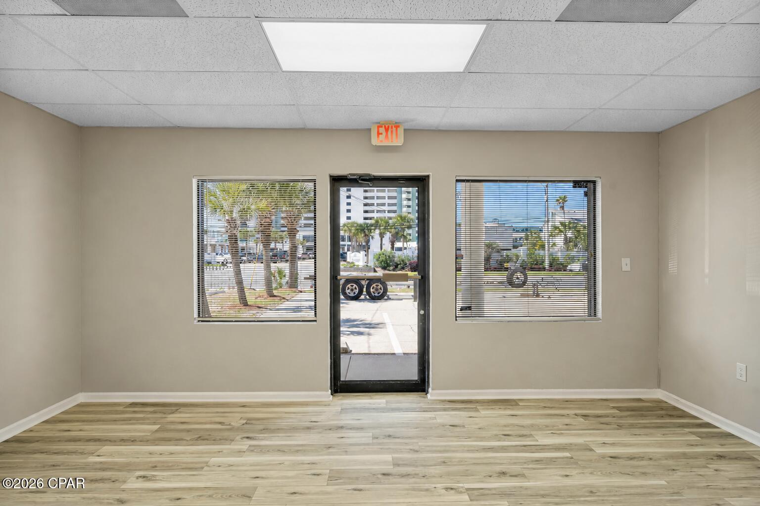 Crescent Beach Unit 1 - Commercial Lease