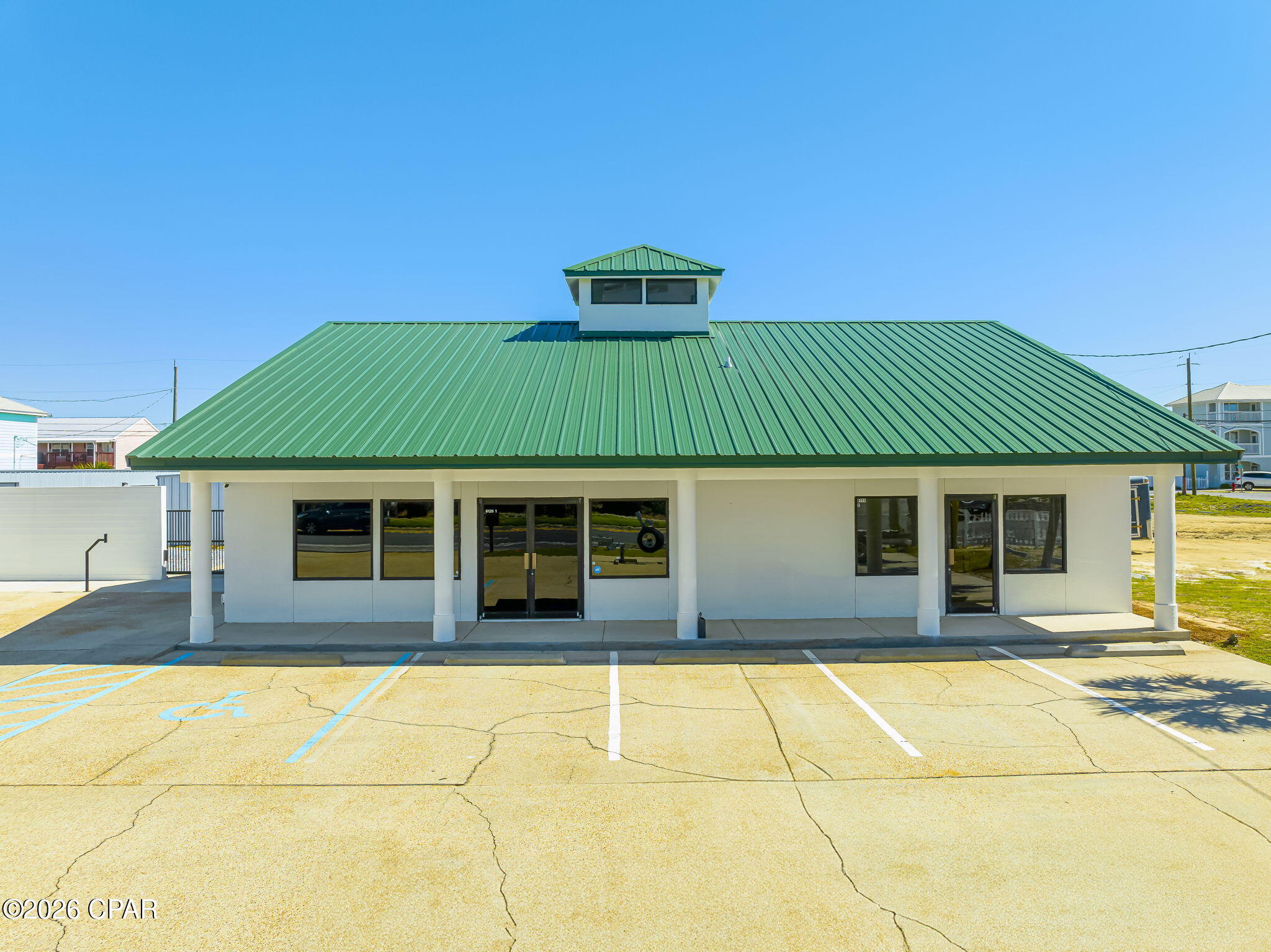 Crescent Beach Unit 1 - Commercial Lease