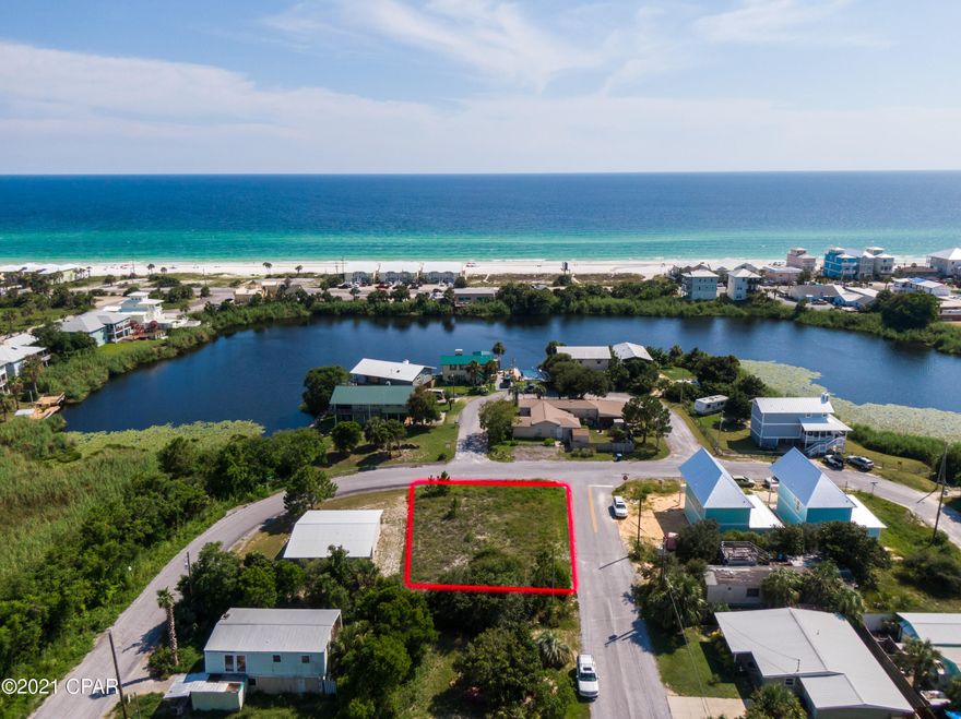 Great opportunity to own two contiguous lots in Laguna Beach within a short distance to the Gulf of Mexico, Thomas Donuts, and the Carousel Supermarket. 

There is no HOA and the height restriction is 45 ft. This means you could have gulf views if you build up on this coveted corner lot! In fact, you could build TWO!