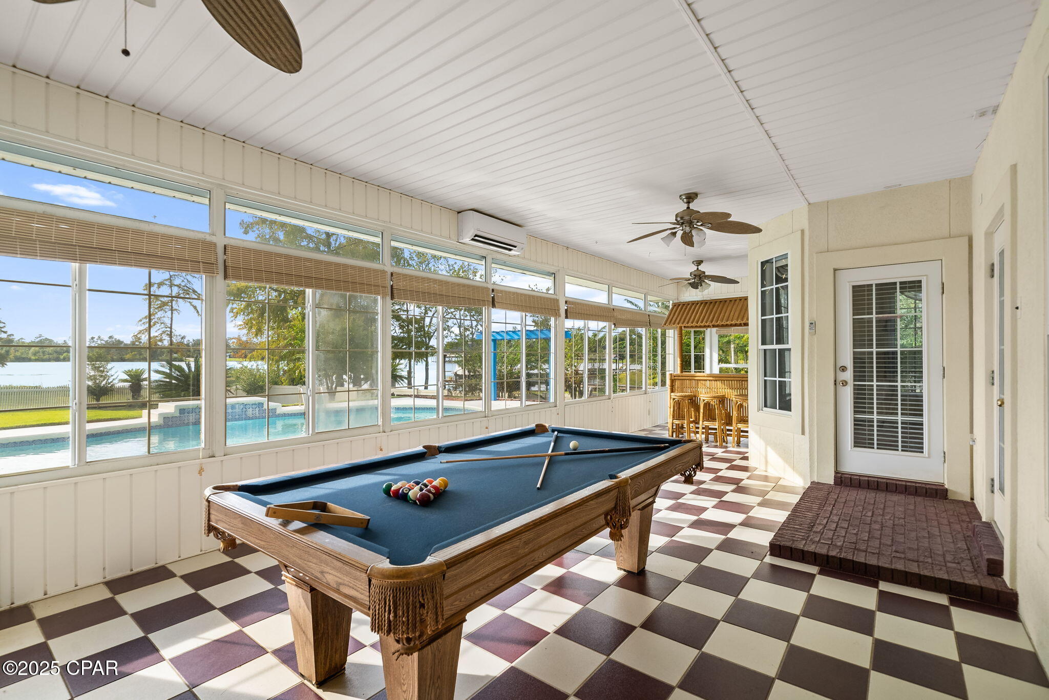 Deer Point Lake - Residential