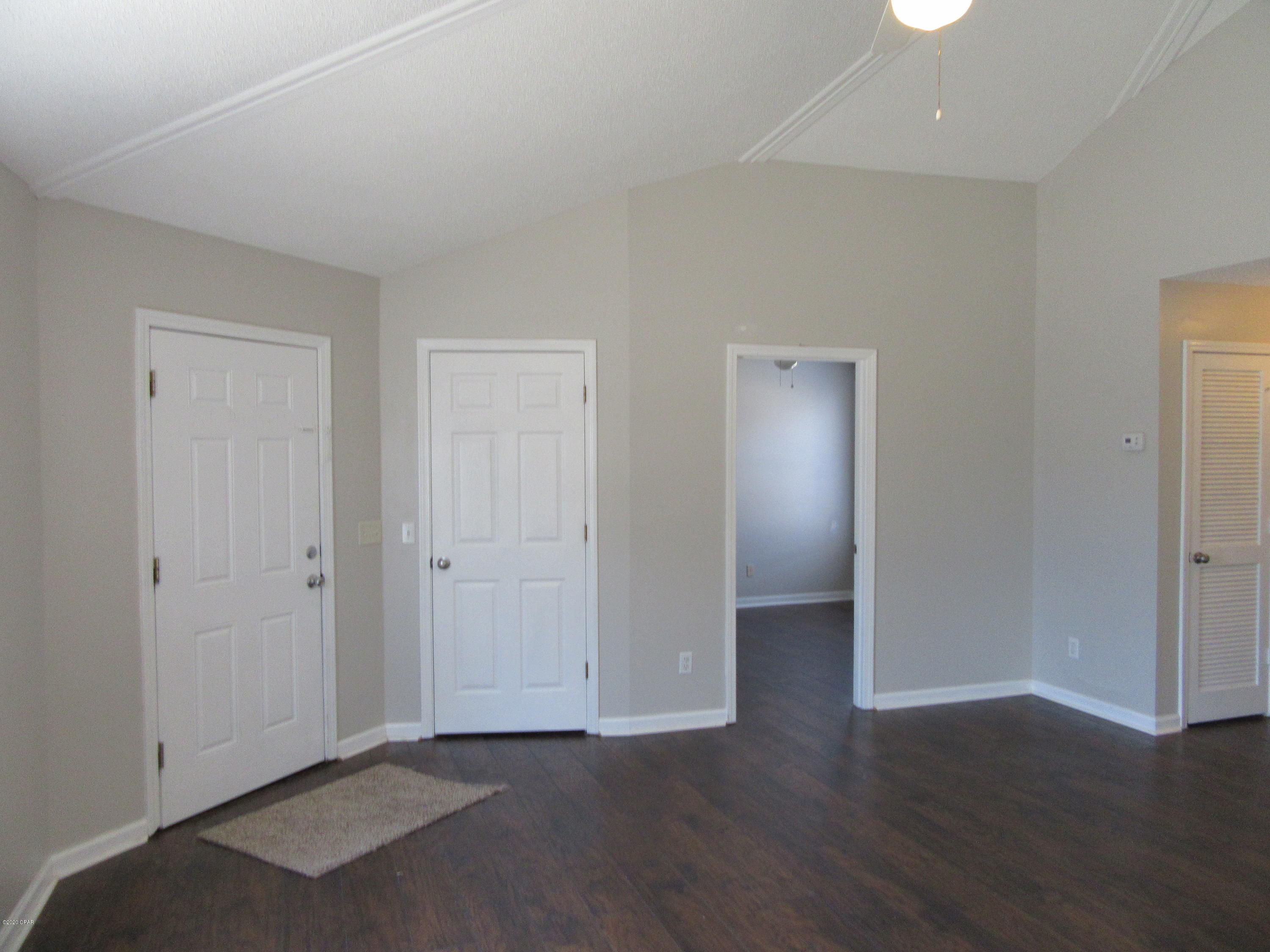 [No Recorded Subdiv] - Residential Lease