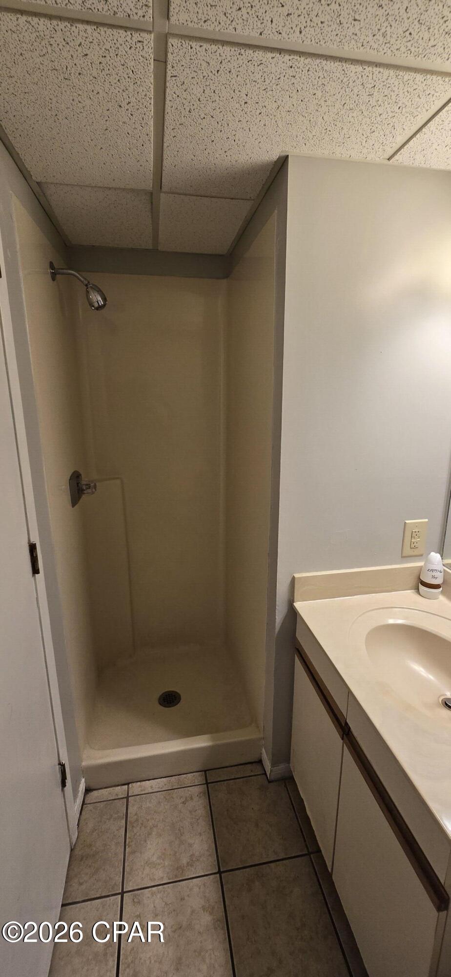 Edgewater Golf Villas V-B - Residential