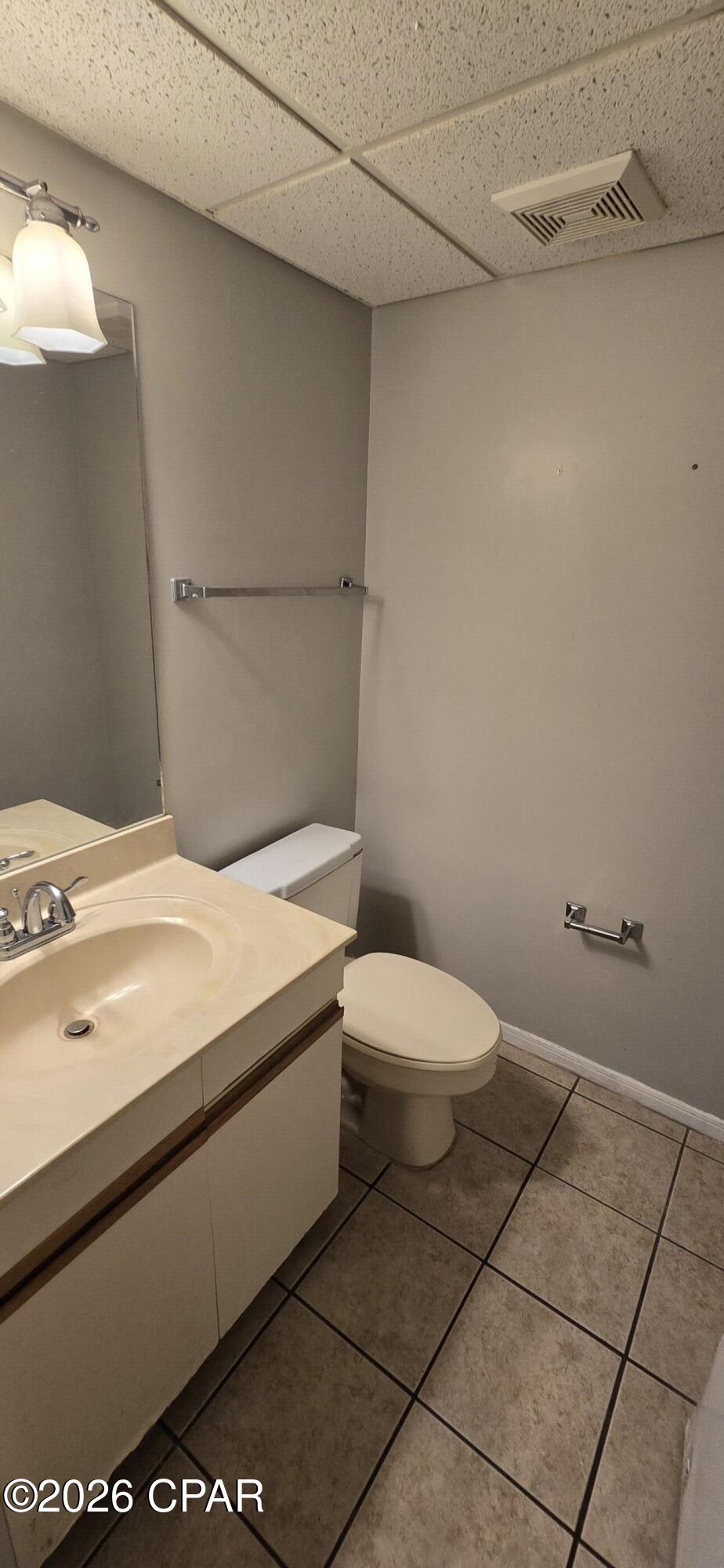 Edgewater Golf Villas V-B - Residential