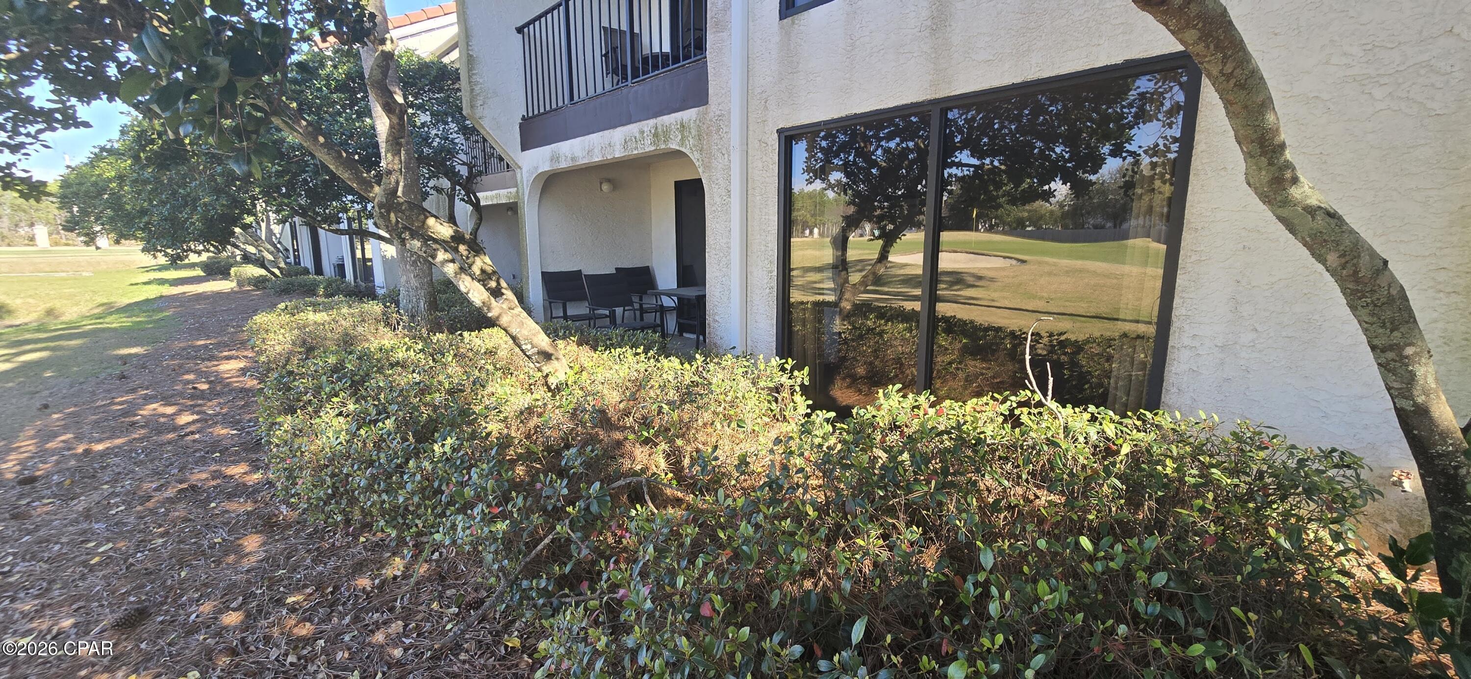 Edgewater Golf Villas V-B - Residential