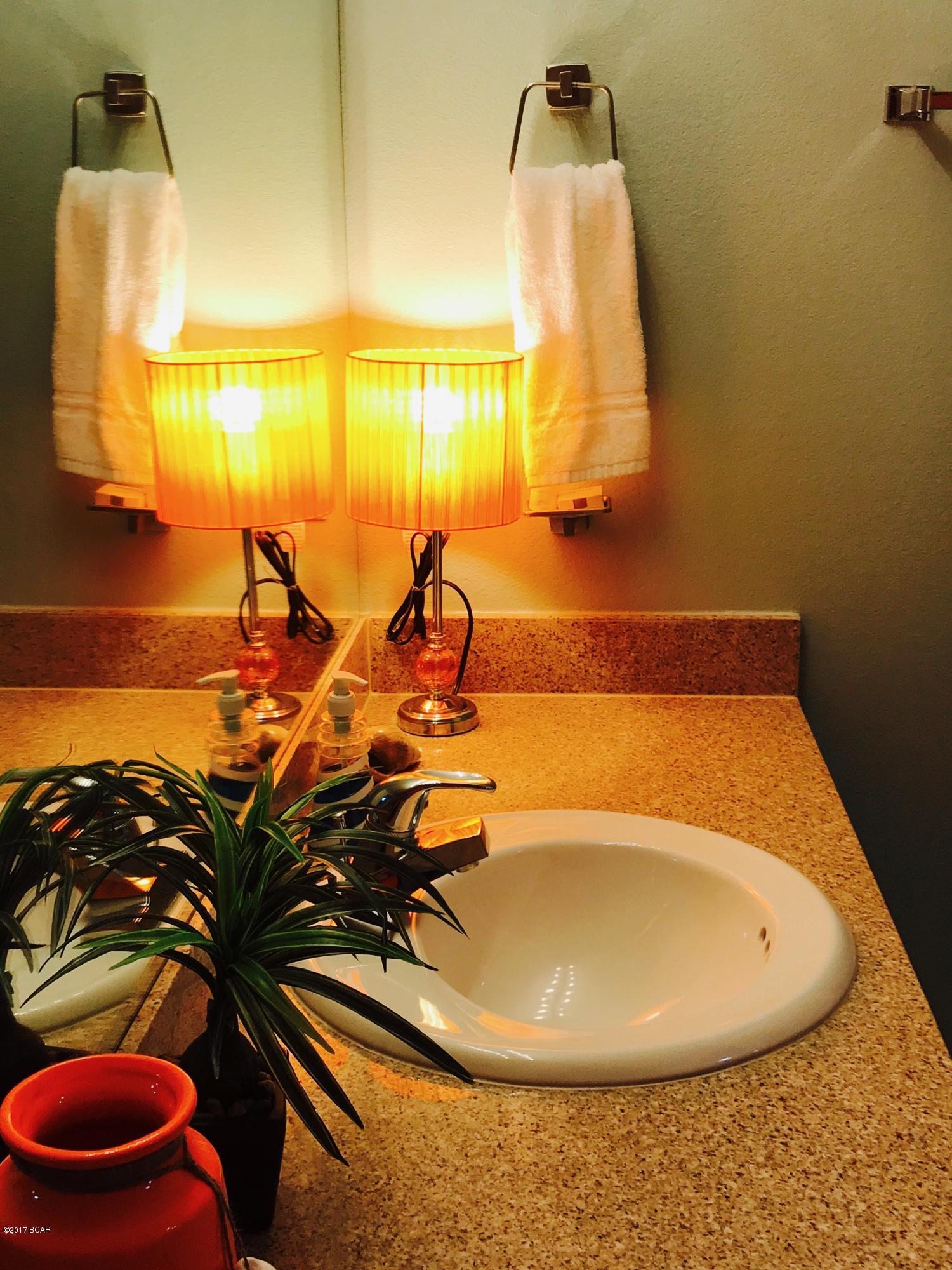 Laketown Wharf - Residential