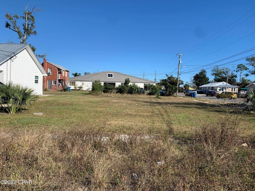 Cleared and maintained lot in downtown Panama City, coinvent to everything. Take this opportunity to build a new home to your exact specifications. Previous home on this site was hurricane damaged, and demolished.