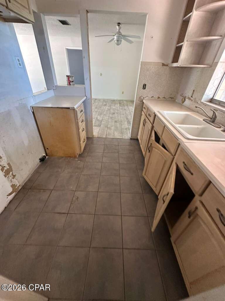 Sunny Hills Unit 1 - Residential