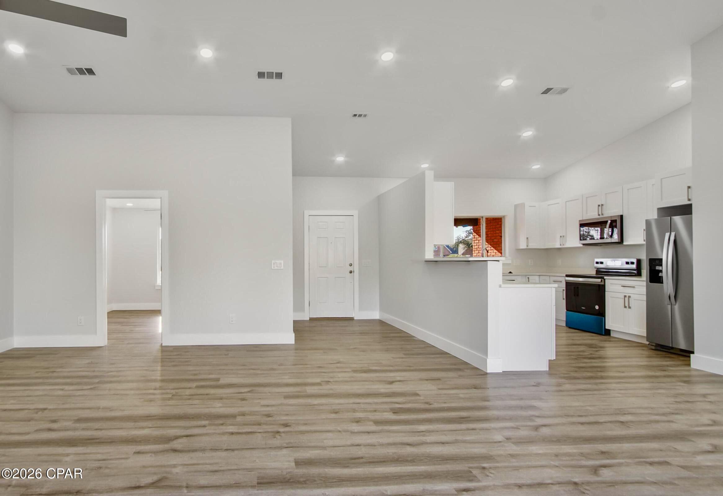 Woodmere - Residential